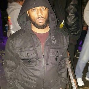 Meet your Posher, Nicholas